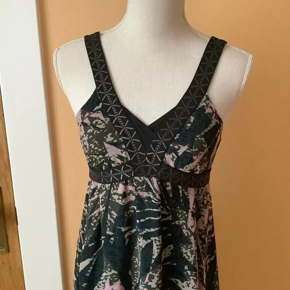 RW&CO Dark Floral Maxi Dress Size XS - Picture 5 of 16